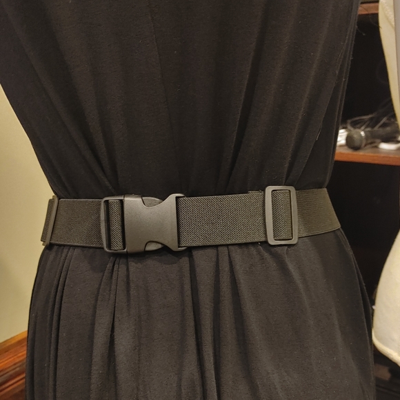 FANNY PACK Slim Running Belt for Phone, Anti-Theft, Zipper Pouch for Keys, Money - Picture 12 of 12